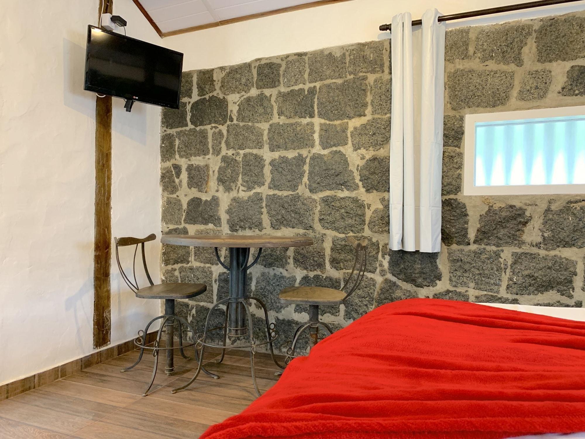 Velinn Pousada Bromelias Ilhabela Dış mekan fotoğraf