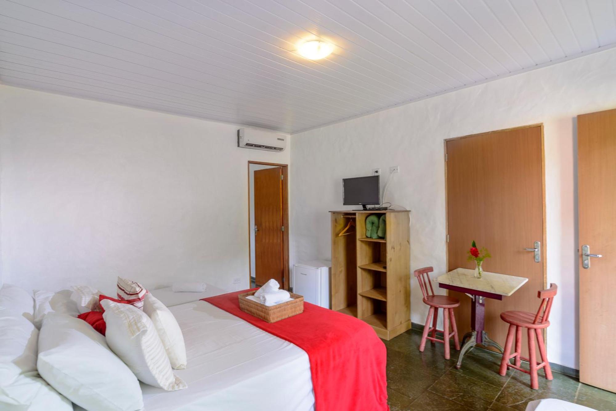 Velinn Pousada Bromelias Ilhabela Oda fotoğraf