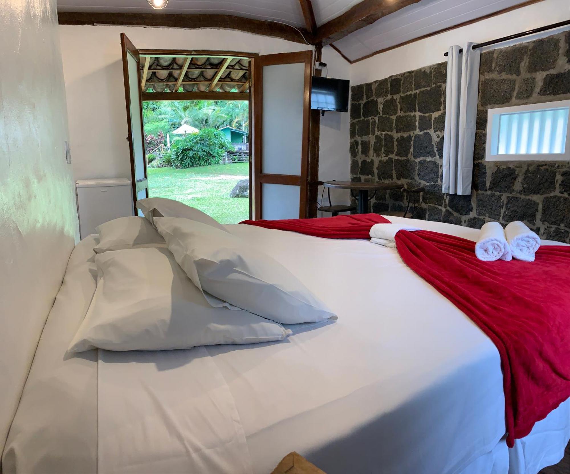 Velinn Pousada Bromelias Ilhabela Oda fotoğraf