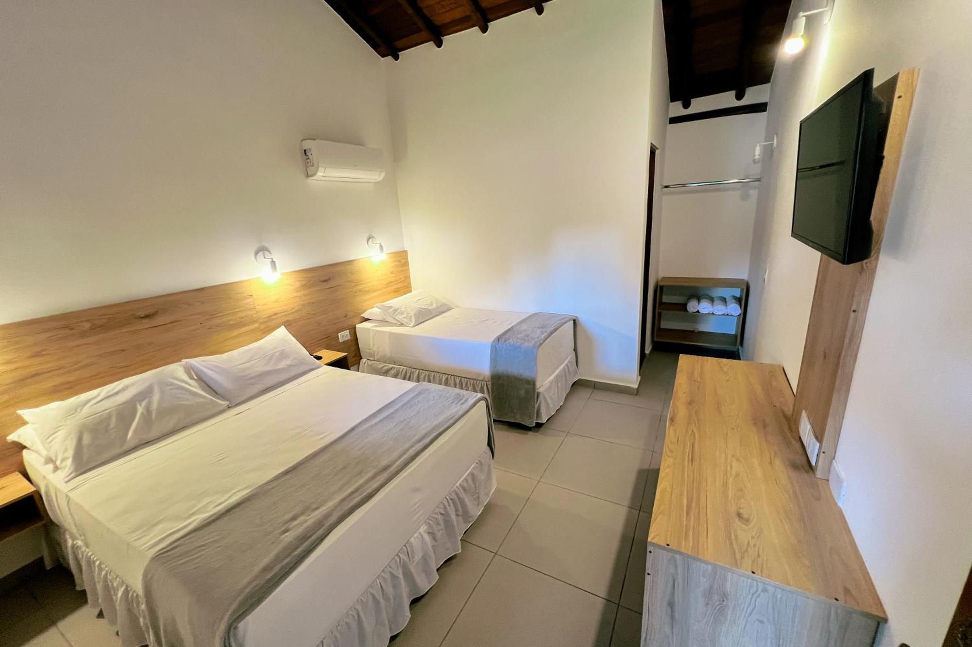 Velinn Pousada Bromelias Ilhabela Oda fotoğraf